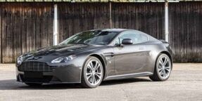 2010 Aston Martin V12 Vantage