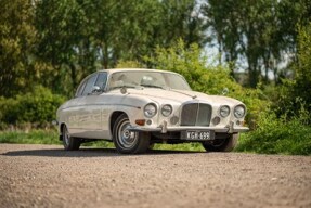 1969 Jaguar 420