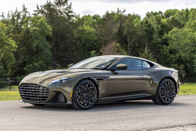 2020 Aston Martin DBS