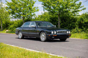 1996 Daimler Majestic