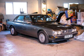 1990 Jaguar XJ6
