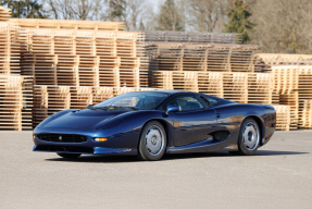 1994 Jaguar XJ220