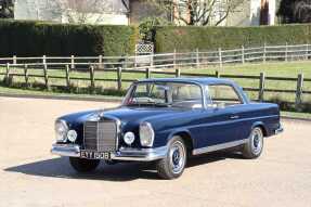 1966 Mercedes-Benz 220 SEb Coupe