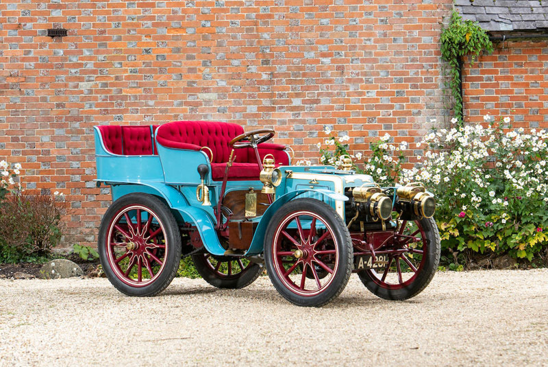 Panhard et Levassor 7hp "Le Papillon Bleu"