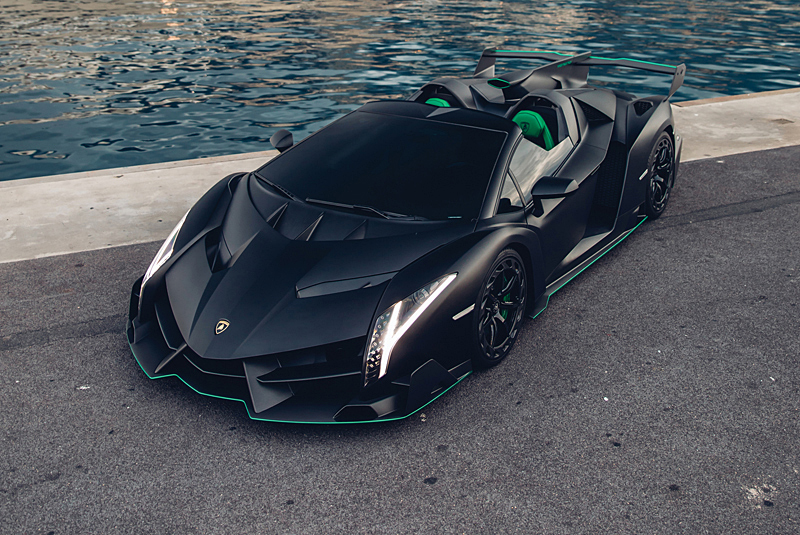 Lamborghini Veneno Roadster