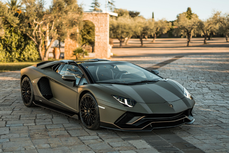 Lamborghini Aventador LP 780-4 Ultimae Roadster